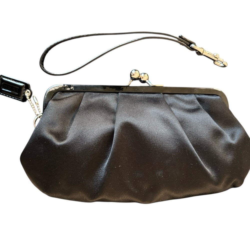 Coach Vintage kisslock clutch silver hardware